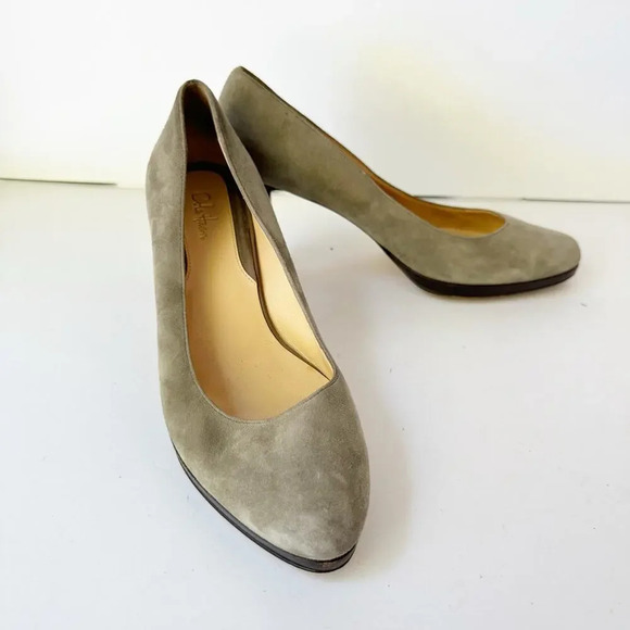 COLE HAAN Size 9 Gray Suede Almond Toe Platform Stacked Heel Slip On - Picture 6 of 8